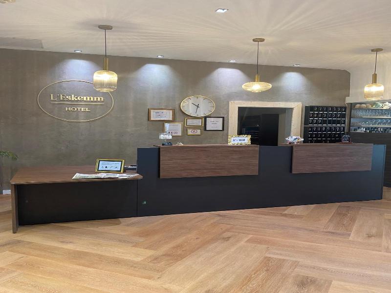 Hotel Restaurant L Eskemm St Brieuc Trv Gueux image