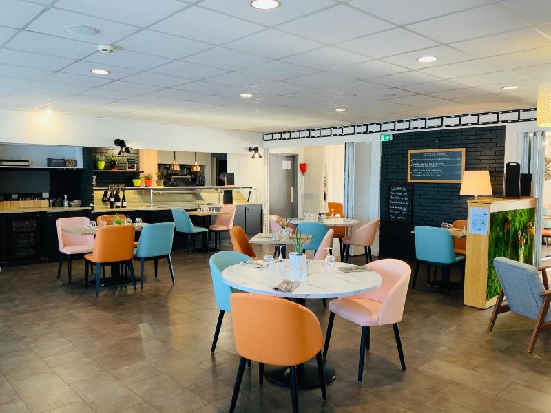 Hotel Restaurant L Eskemm St Brieuc Trv Gueux image