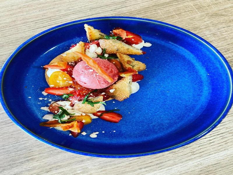 Hotel Restaurant L Eskemm St Brieuc Trv Gueux image
