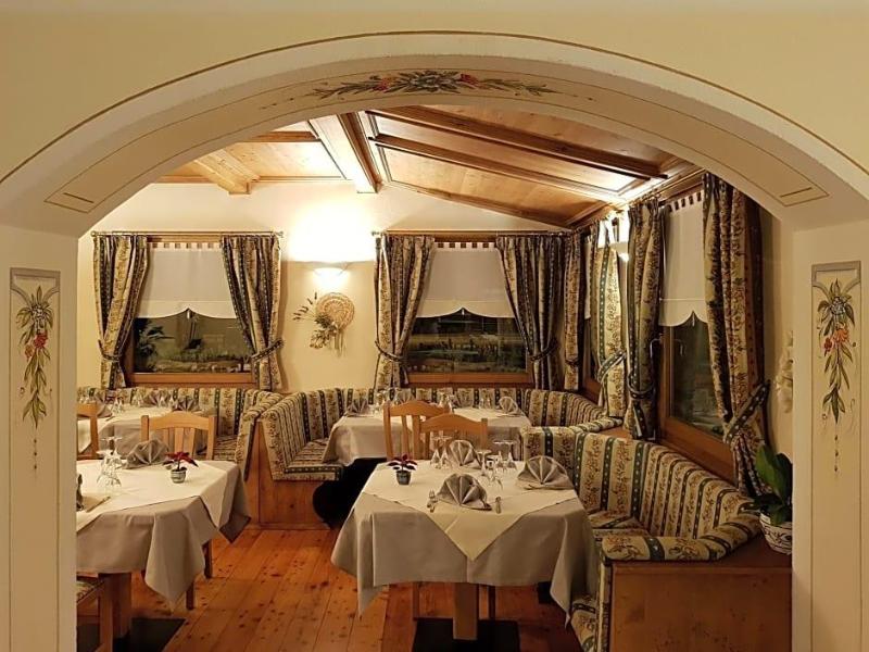 Hotel Cima Piazzi image
