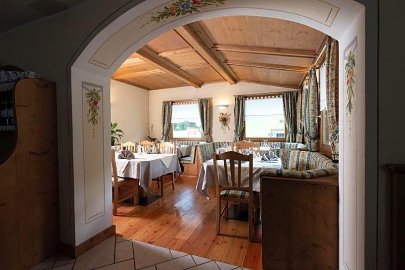 Hotel Cima Piazzi image