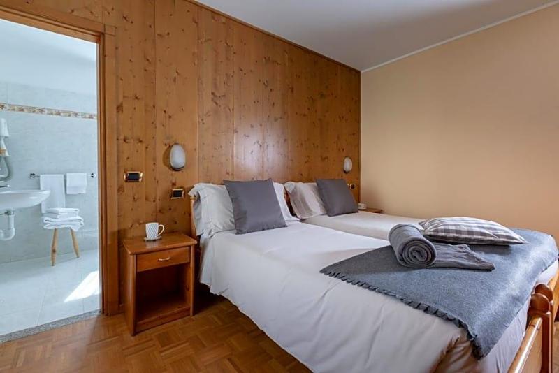 Hotel Cima Piazzi image