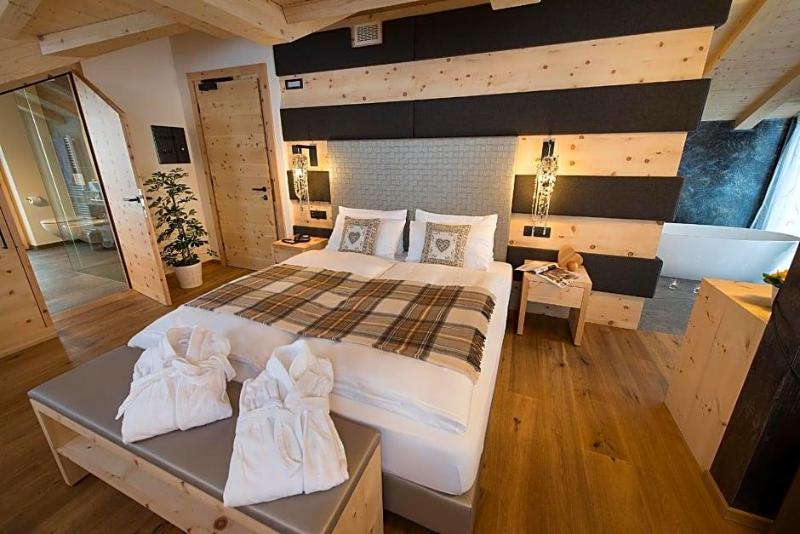 Hotel Roberta Alpine image