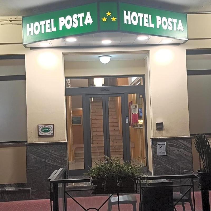 Hotel Posta image
