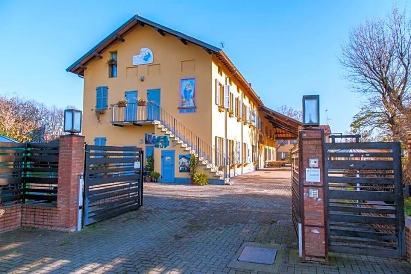 Cascina Bellaria image