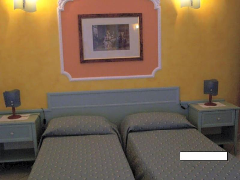 Hotel Nautilus image