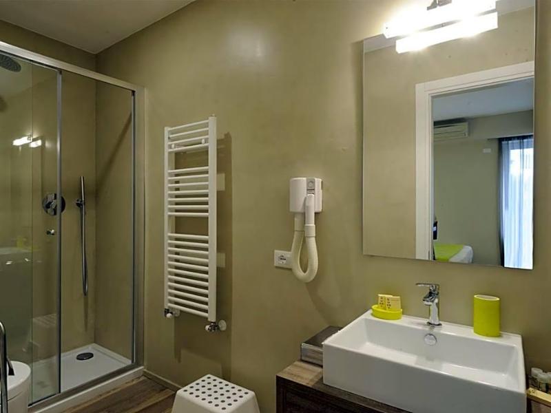 Hotel Concordia image