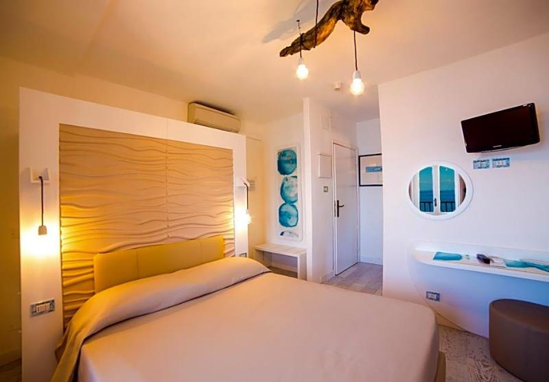 Hotel Saraceno image