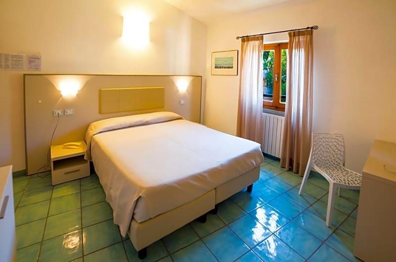 Hotel Saraceno image