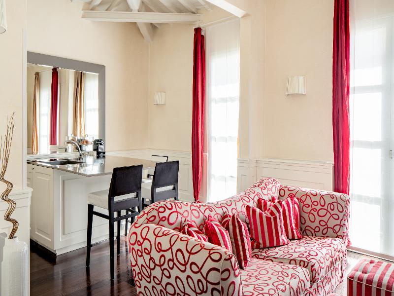 Ricasoli Firenze Luxury Apartments UNA Esperienze image