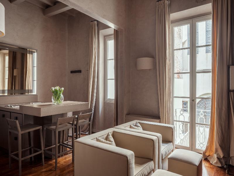 Ricasoli Firenze Luxury Apartments UNA Esperienze image