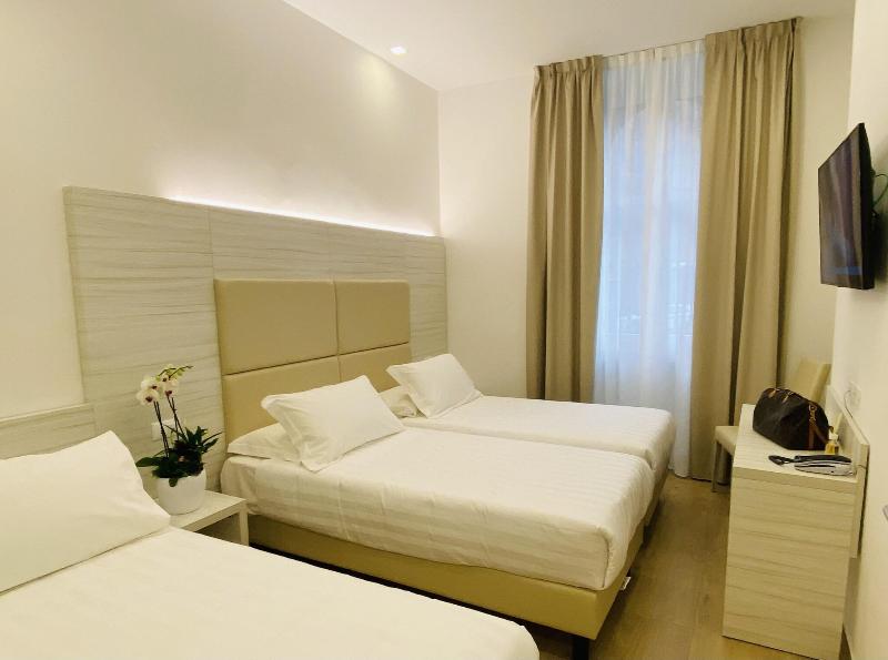 Hotel Fioralba image