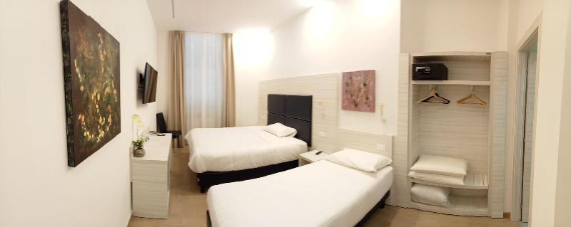 Hotel Fioralba image