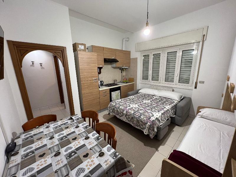 Hotel Fioralba image