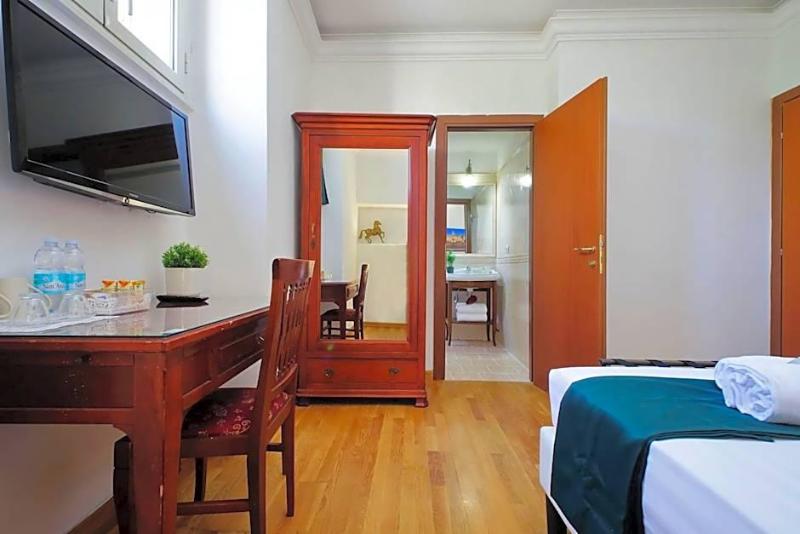 Hotel Salis image
