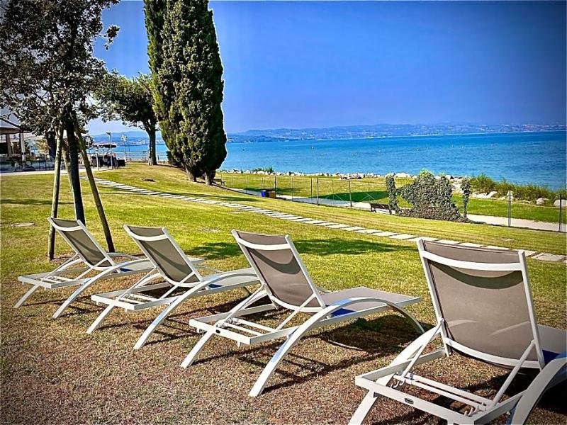 Hotel Aquila D Oro Desenzano image