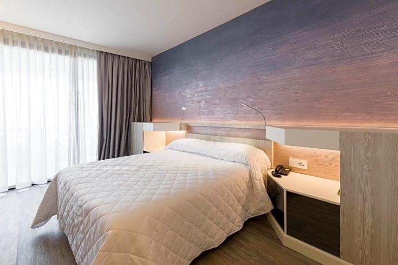 Hotel Aquila D Oro Desenzano image