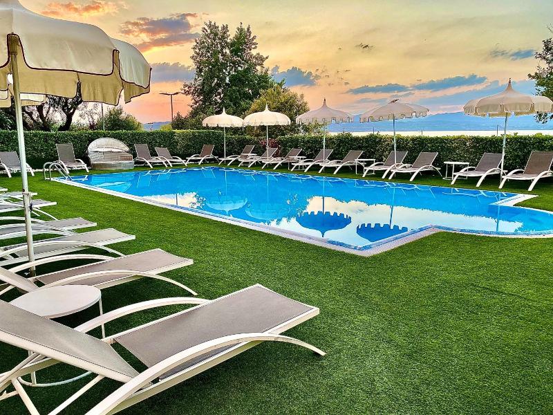 Hotel Aquila D Oro Desenzano image