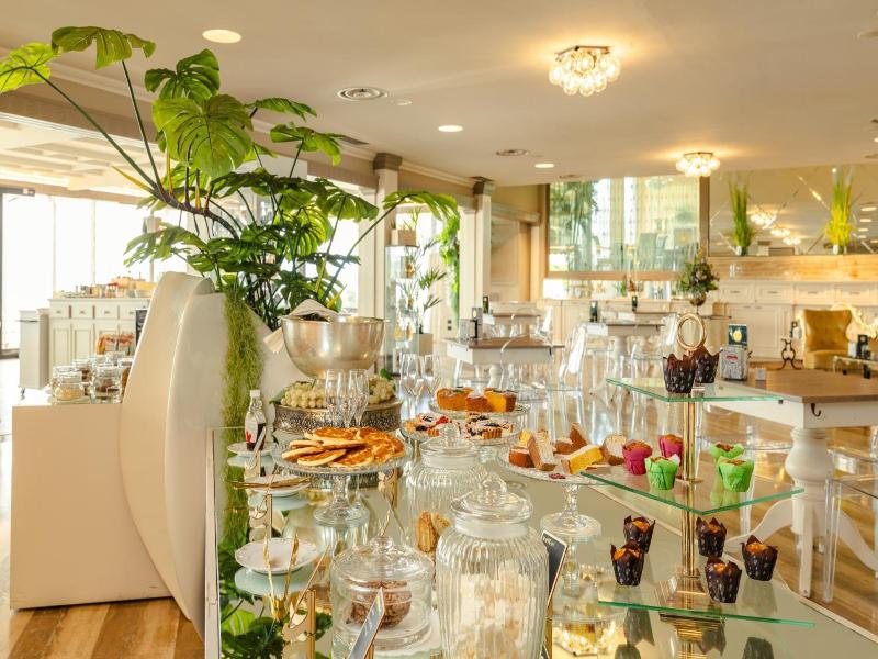 Hotel Aquila D Oro Desenzano image