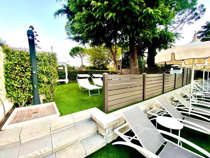 Hotel Aquila D Oro Desenzano image