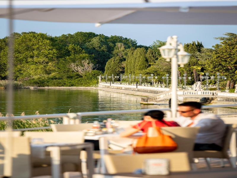 Hotel Aquila D Oro Desenzano image