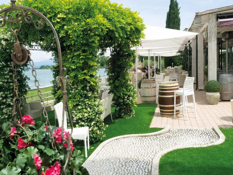 Hotel Aquila D Oro Desenzano image