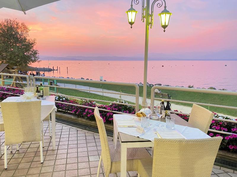 Hotel Aquila D Oro Desenzano image