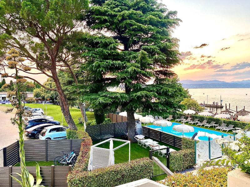 Hotel Aquila D Oro Desenzano image