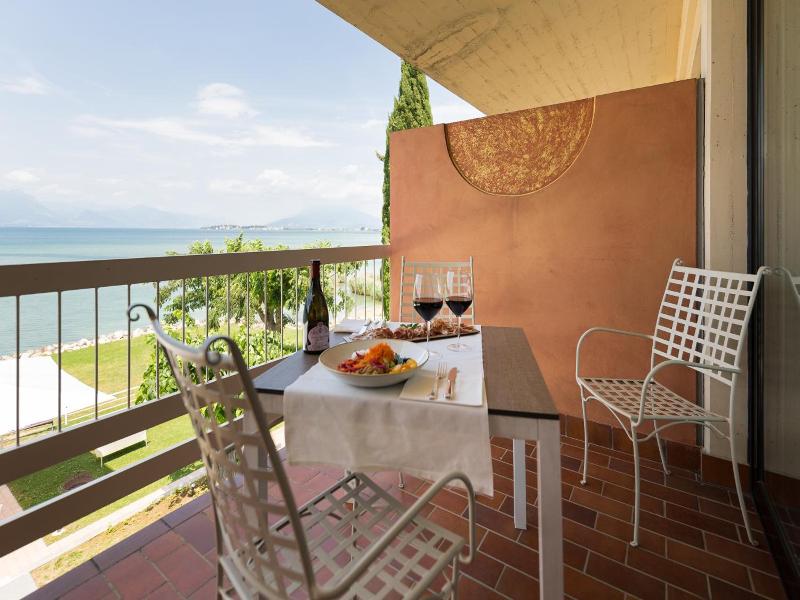 Hotel Aquila D Oro Desenzano image