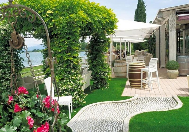 Hotel Aquila D Oro Desenzano image