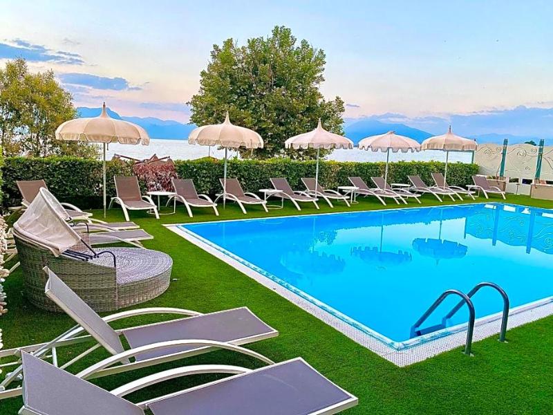 Hotel Aquila D Oro Desenzano image