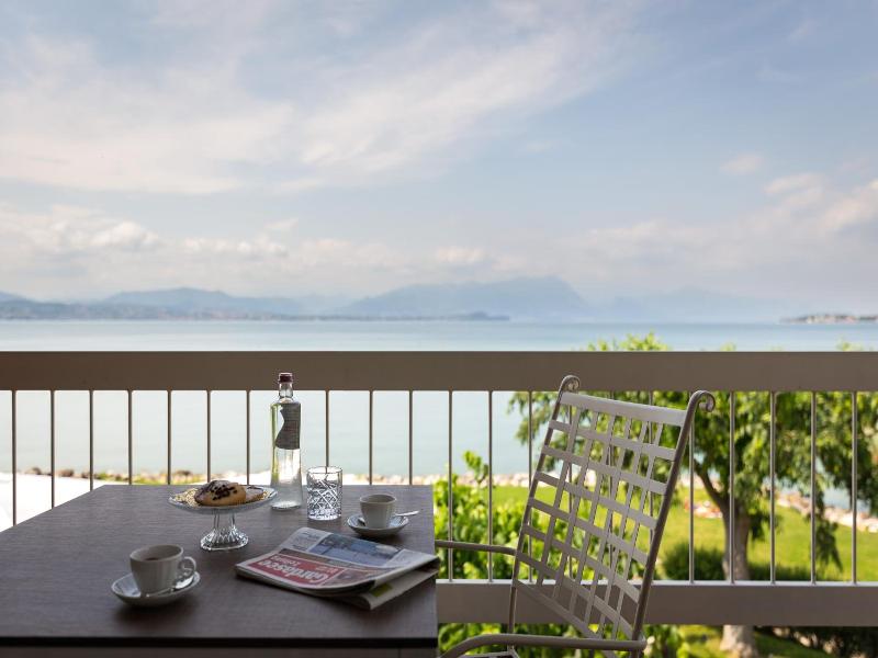 Hotel Aquila D Oro Desenzano image