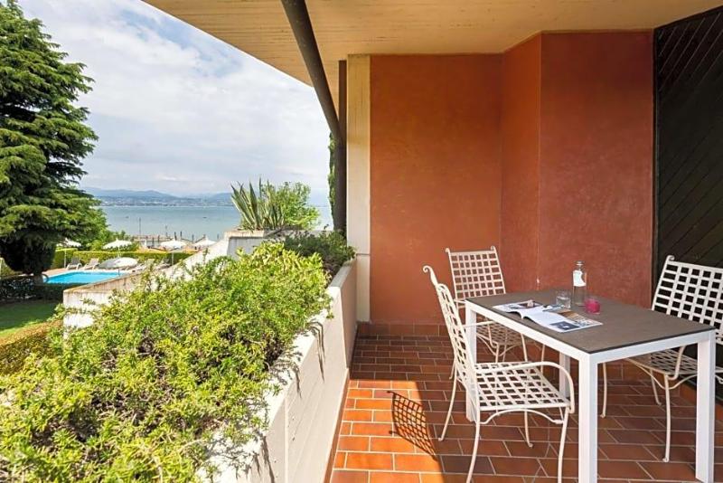 Hotel Aquila D Oro Desenzano image