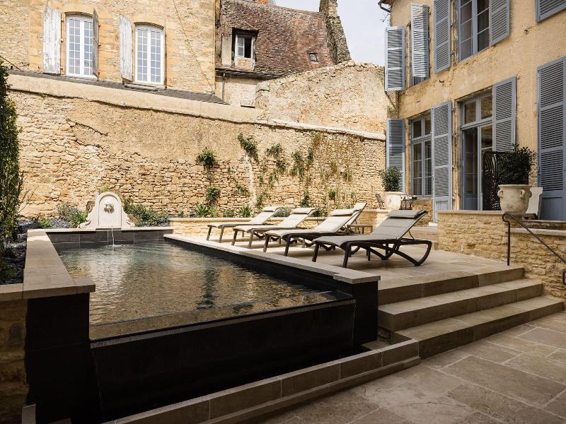 Le Petit Manoir image