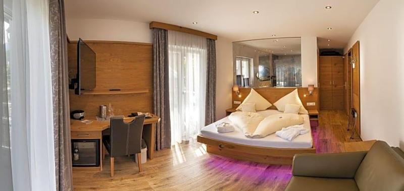 Wellness Landhotel Prinz Wellness Romantik image