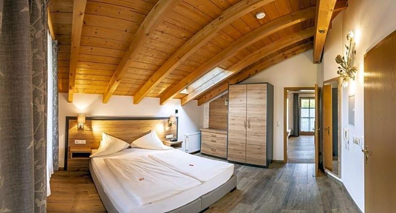 Wellness Landhotel Prinz Wellness Romantik image
