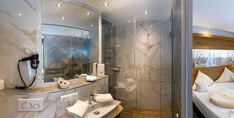 Wellness Landhotel Prinz Wellness Romantik image