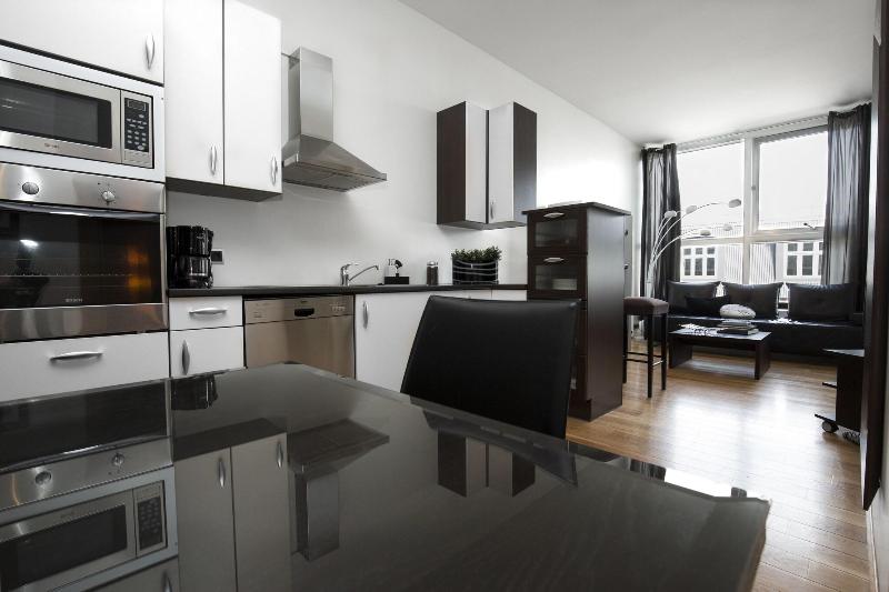 Mã¡ni Apartments image