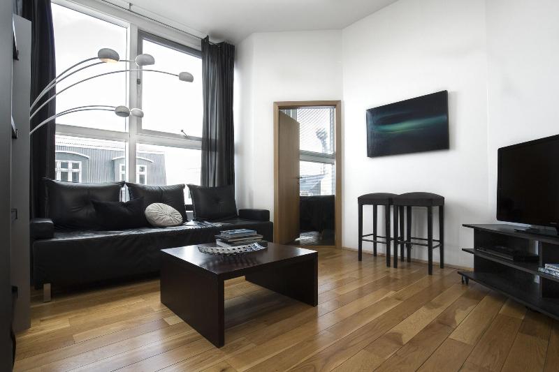 Mã¡ni Apartments image