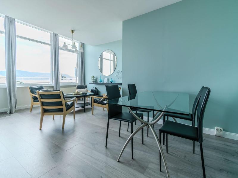 Mã¡ni Apartments image