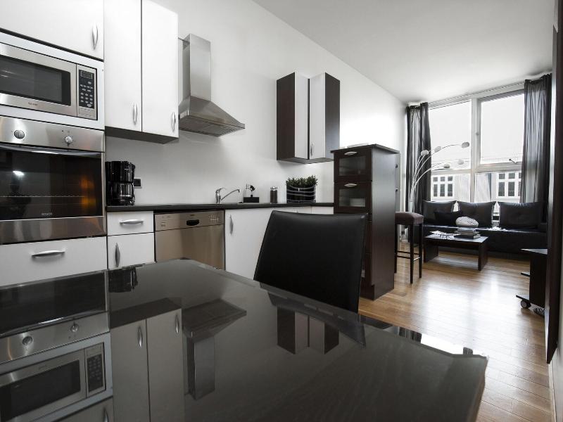 Mã¡ni Apartments image