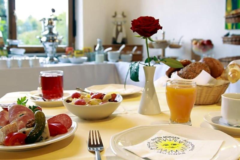 Hotel Waldesruh image
