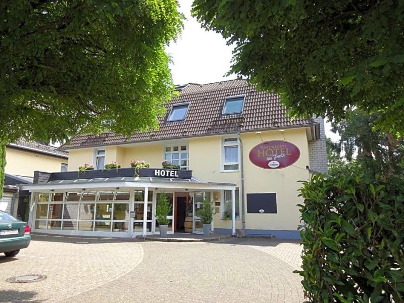 Hotel Im Park image