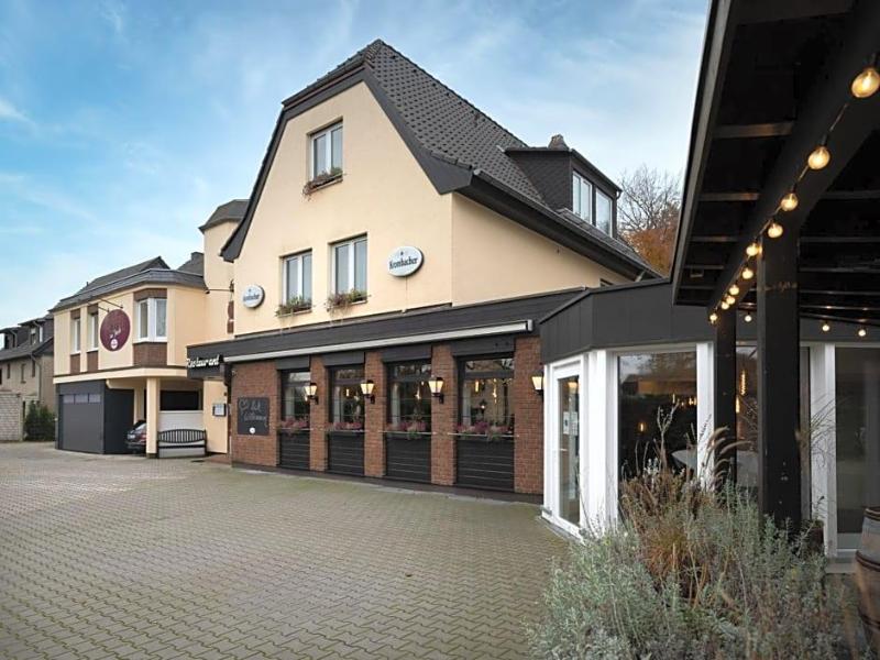 Hotel Im Park image