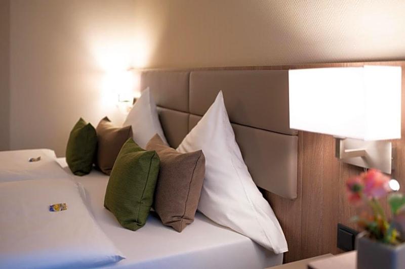 Hotel Im Park image
