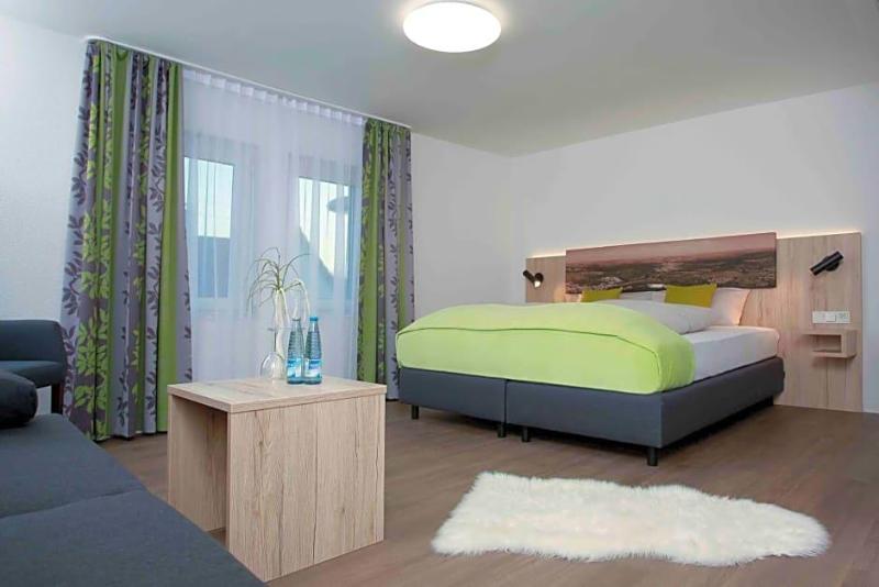 Hotel Landgasthof Linde image