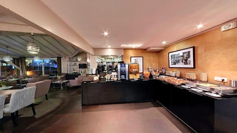 Hotel Acadie Les Ulis image