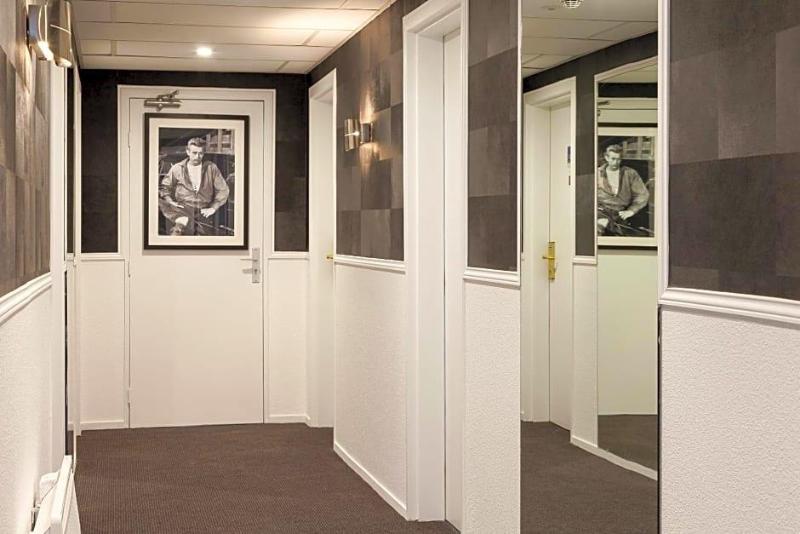 Hotel Acadie Les Ulis image