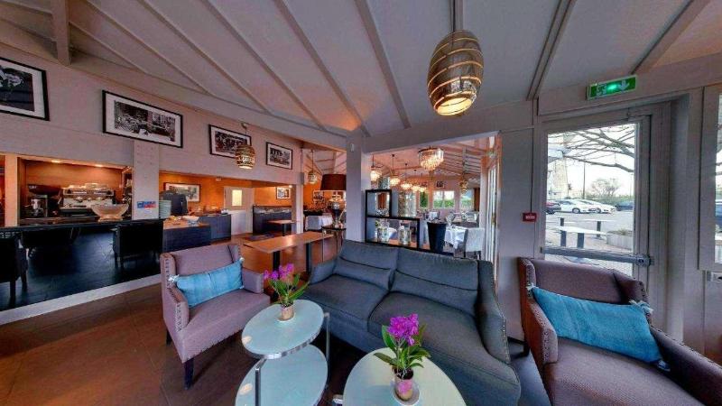 Hotel Acadie Les Ulis image