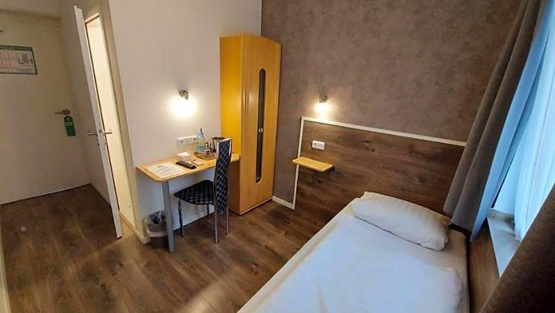 Hotel Mv Ller Kv Ln image